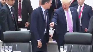 Trump 'manda sentar' a Pedro Sánchez en su encuentro en el G20 | VIDEO