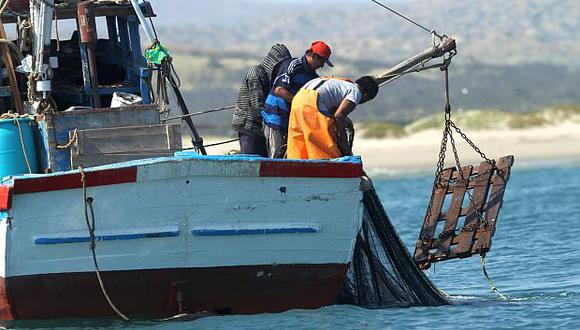 El grupo de trabajo para estará integrado por cuatro miembros, quienes deberán formular propuestas para atacar la informalidad en el sector pesquero. (Foto: El Comercio)
