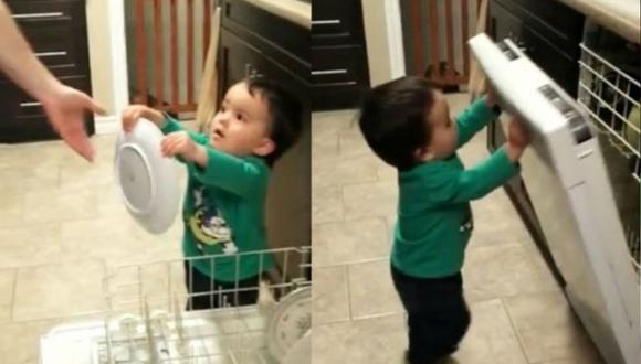 El protagonista de este video que ha dejado una gran lección en redes sociales es Neil Wright, este niño tiene apenas tres años y ya es todo un experto usando el lavavajillas. (Foto:Facebook)