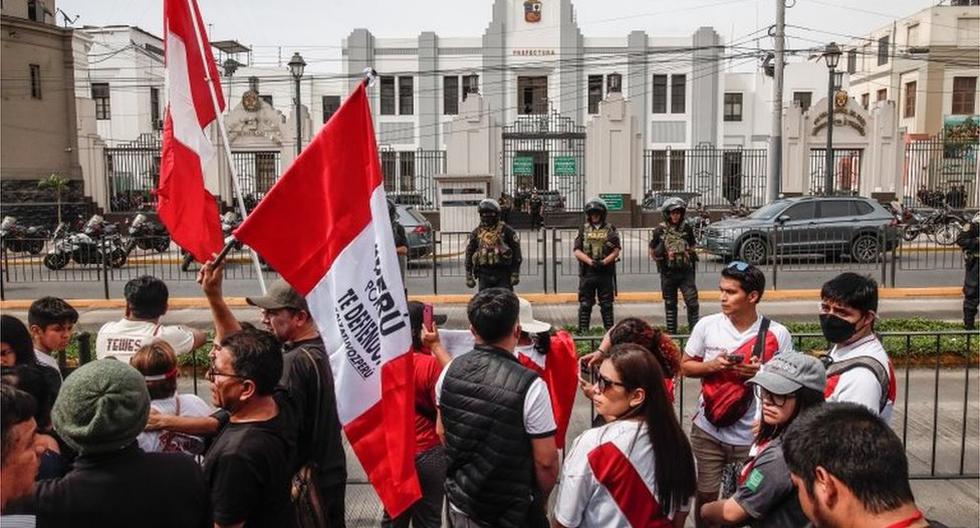 Jaime Villanueva y la decisión del Tribunal Constitucional de ordenar la excarcelación de Alberto Fujimori han traído otro diciembre caótico con una nueva crisis político-institucional.