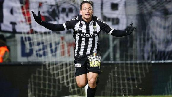 Cristian Benavente: DT de Charleroi elogió cambio del peruano