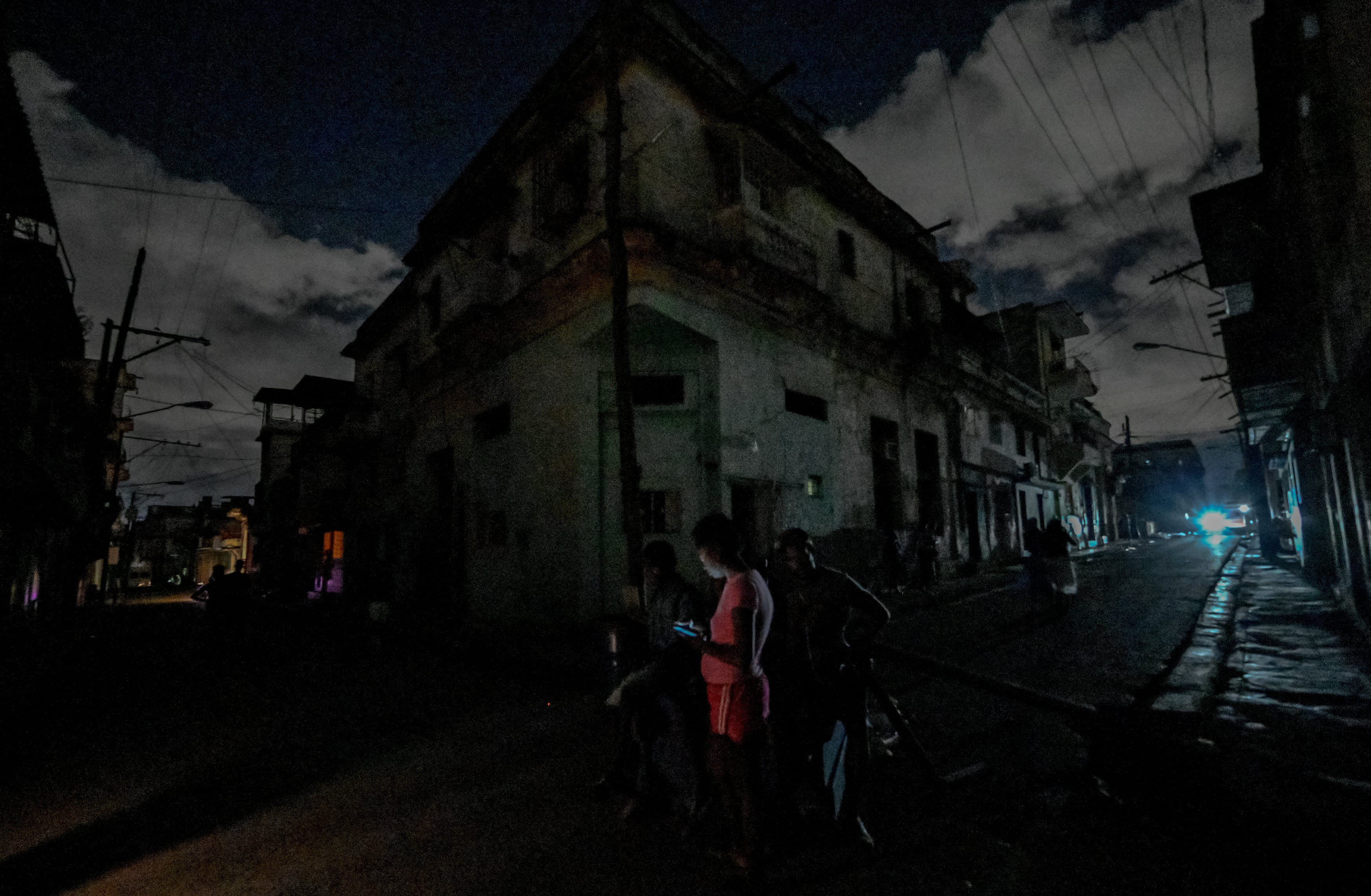 Más de 89 mil casas dañadas y falta de luz en Cuba a 15 días del paso del huracán Ian