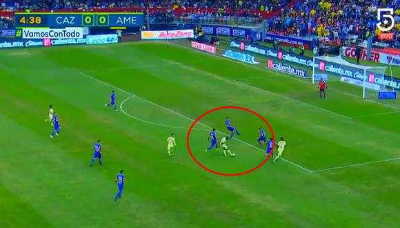América vs. Cruz Azul: Renato Ibarra estuvo cerca de marcar el 1-0 con este remate. (Foto: captura)