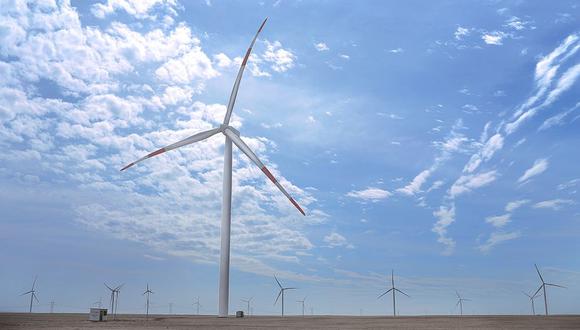 La energía eólica se obtiene del viento, producida por el efecto de las corrientes de aire, y es convertida en electricidad a través de un generador eléctrico. (Foto referencial: Andina)