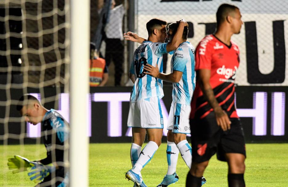 Racing recibió al Atlético Paranaense por el Torneo de Verano | Foto: Rancing
