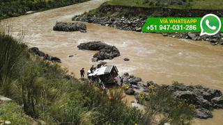 Camión se despistó y cayó a río Mantaro (VIDEO)