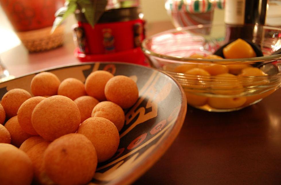 This is how tasty the Colombian buñuelos look, which also have cheese.  (Photo: Red Bus Colombia)