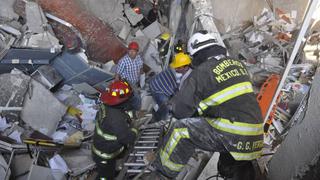 México: 14 muertos y 80 heridos por explosión en sede central de Pemex