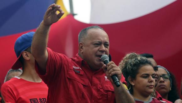 Diosdado Cabello criticó también el hecho de que Mike Pompeo se haya quejado de que los dirigentes de la oposición no se retuiteen entre sí en la red social. (Foto: AFP)