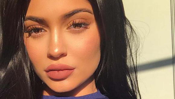 Kylie Jenner reveló el motivo por el que decidió operarse los labios para que se vean más voluptuosos. (Foto: Instagram/ @kyliejenner)