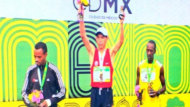 Peruano Raúl Pacheco ganó Maratón Ciudad de México - 2