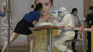 China registra un fallecimiento y 187 nuevos casos de coronavirus, 174 de ellos locales