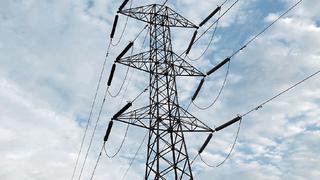 Declaran improcedente recurso de amparo del Minem contra fallo de la Corte Suprema sobre sector eléctrico