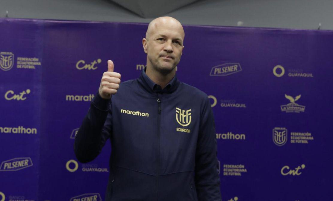 Nueva FEF promete mostrar que presidente removido agotó recursos con Cruyff | Foto: FEF