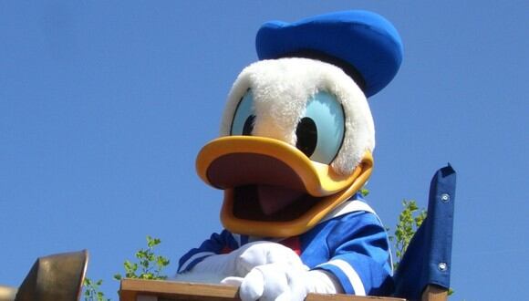 Un 'tiktoker' le gasta una cruel broma al Pato Donald en Disney - Onda Vasca