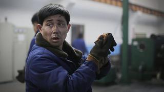 Los "esclavos" que trabajan para Corea del Norte en la UE, Rusia o China [BBC]
