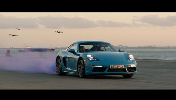 Youtube: Porsche 718 Cayman se enfrenta a 6 drones [VIDEO]