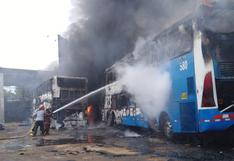 Trujillo: incendio en cochera de empresa de transporte deja un herido | FOTOS y VIDEO