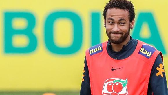 Neymar en un entrenamiento de Brasil. (Foto: EFE)