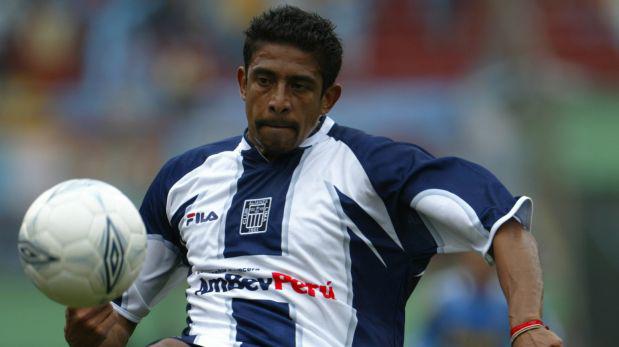 Ex futbolista José Soto, acusado de abandonar a su hijo menor - 1