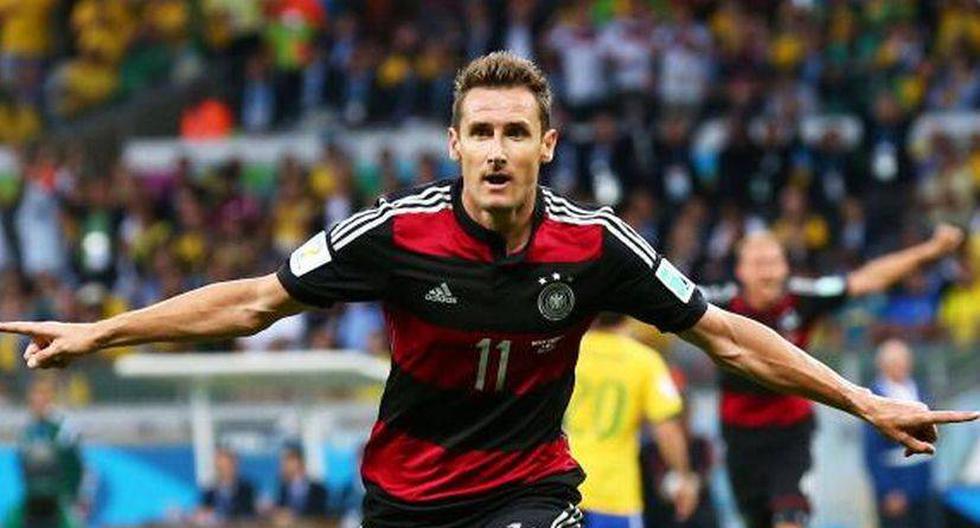 Klose, de 36 años, deja la valla alta. (Foto: @DFB_Team_EN) 