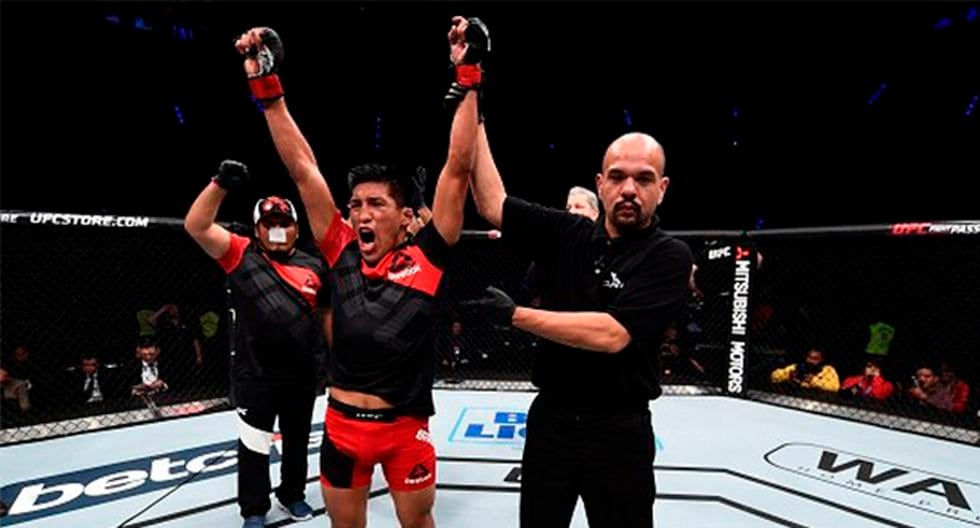 Enrique Barzola logró su primera victoria en el circuito de UFC. El peruano venció por decisión unánime al estadounidense Chris Avila por UFC Fight Night México. (Foto: Twitter UFC Latinoamérica)