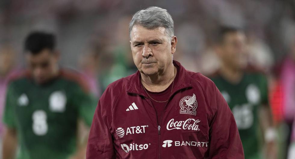 La selección mexicana cayó antes Colombia 2-3 y desató las críticas ante el equipo dirigido por el ‘Tata’ Martino.