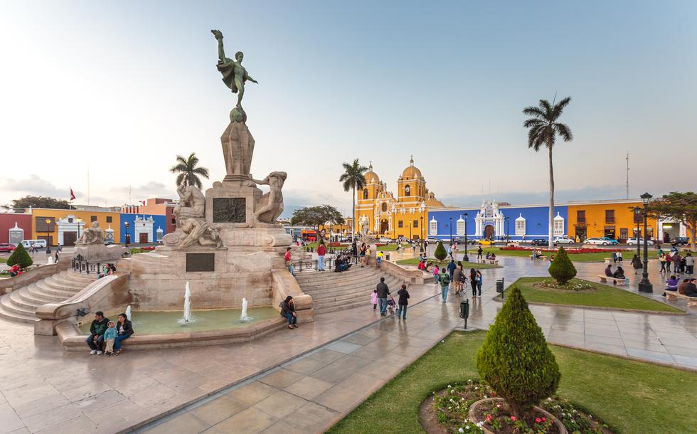 La ciudad de Trujillo que se ubica al norte de Lima, alberga una amplia variedad de atractivos turísticos que motivan a viajar y conocerlo en cualquier época del año. A continuación, te presentamos algunas actividades que puedes realizar en este destino que cada vez cautiva a más turistas. (Foto: Shutterstock)