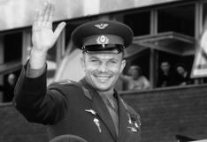 Yuri Gagarin, el primer hombre en viajar al espacio en 1961 