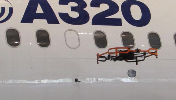 El dron es capaz de inspeccionar el avión en modo completamente automático. (Foto: Airbus)