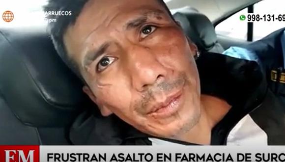 Sujeto amenazó con un cuchillo a las trabajadoras de la farmacia. Por suerte, los serenos de Surco actuaron a tiempo para detenerlo | Foto: América Noticias / Captura de video