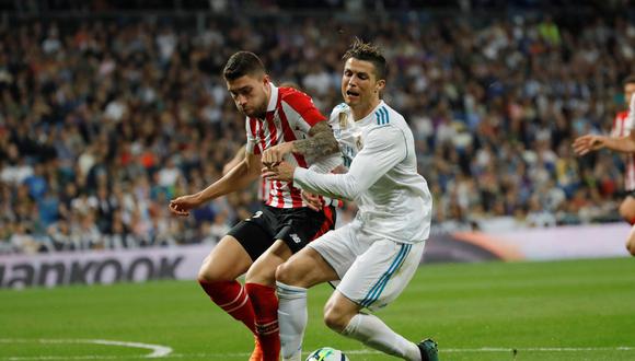 Real Madrid rescató un empate sobre el final del partido ante Athletic Bilbao. El portugués Cristiano Ronaldo anotó de taco. (Foto: EFE)