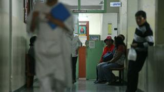 Fiscalizarán 56 centros de salud de Lima y Callao
