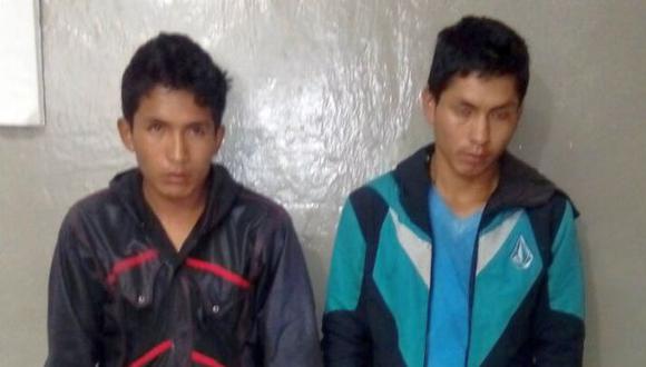 Elmer Acu&ntilde;a Minaya, de 23 a&ntilde;os; y Rony Yeison Li&ntilde;an C&oacute;rdoba, de 21 a&ntilde;os, son investigados por tr&aacute;fico il&iacute;cito de drogas (Foto: PNP)