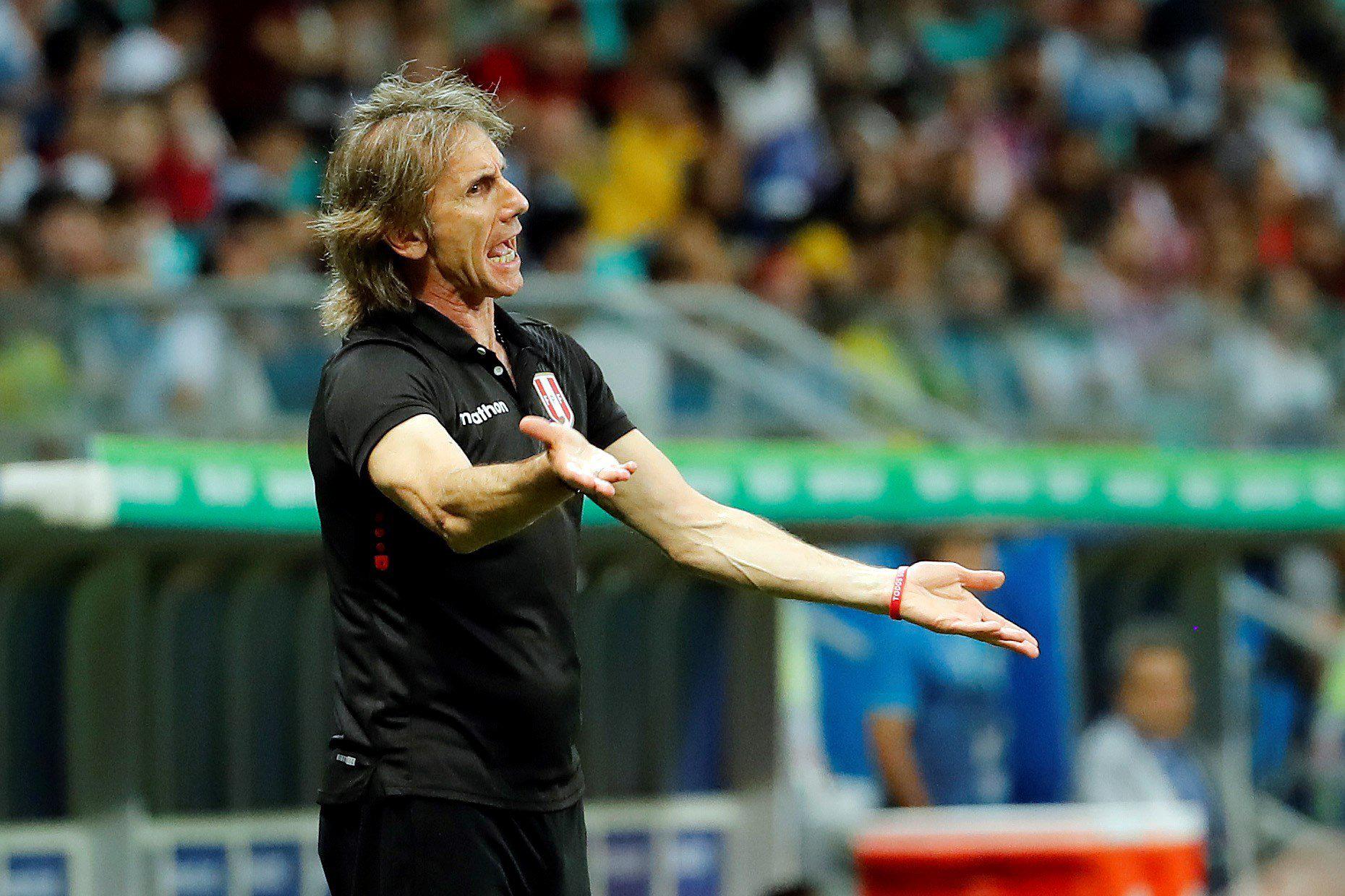 Ricardo Gareca le dedicó la victoria en la Copa América a Jefferson Farfán | Foto: EFE