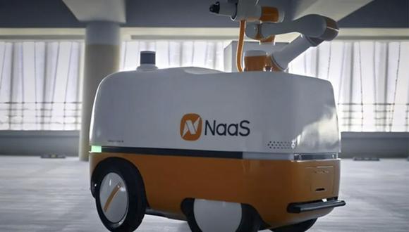 Robot cuenta con tecnología para localizar un vehículo y hacer la recarga de la batería. (Foto: somoselectricos.com)