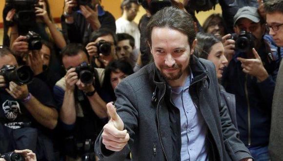 Líder de Podemos envió saludo a Verónika Mendoza