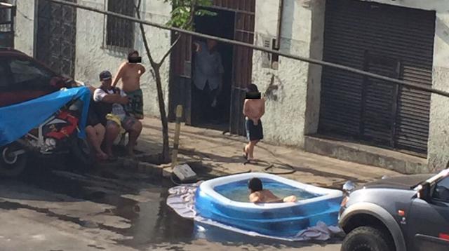 Verano 2016: vecinos empezaron a invadir calles con piscinas - 4