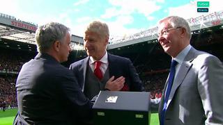 YouTube: así fue el emotivo encuentro entre Wenger, Ferguson y Mourinho | VIDEO