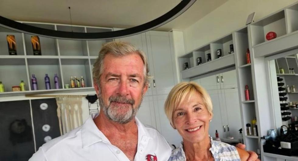 Kathy Brandel y Ralph Hendry estaban juntos desde hace 27 años. (Salty Dawg Sailing Association).