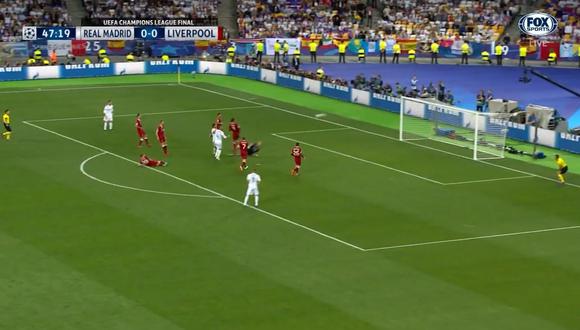 Real Madrid vs. Liverpool: Isco y su sutil remate que impactó en el travesaño. (Foto: Captura de video)