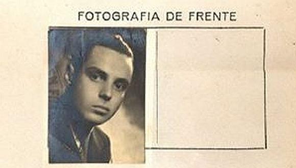 El Archivo General de la Nación compartió un pasaporte diplomático de Javier Pérez de Cuéllar del año 1947. (Foto: Archivo General de la Nación)