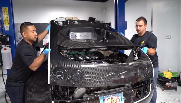 Los talleres oficiales de Bugatti realizan el cambio de aceite a sus vehículos por un precio de 21 mil dólares. (Fotos: YouTube).
