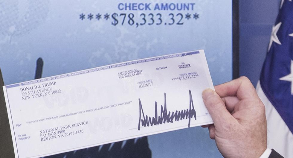 La Casa Blanca ya había adelantado en marzo que Trump iba a cumplir su promesa de donar su sueldo. (Foto: EFE)