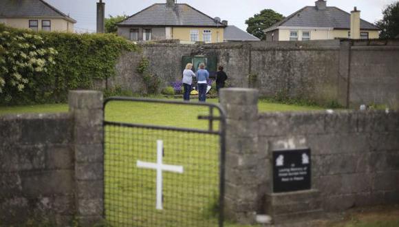Irlanda: Hallan numerosos restos de bebés en fosa de convento