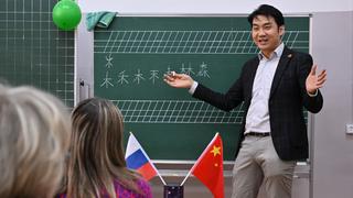 ¿El chino como segundo idioma?: La polémica decisión que enoja a muchos universitarios rusos