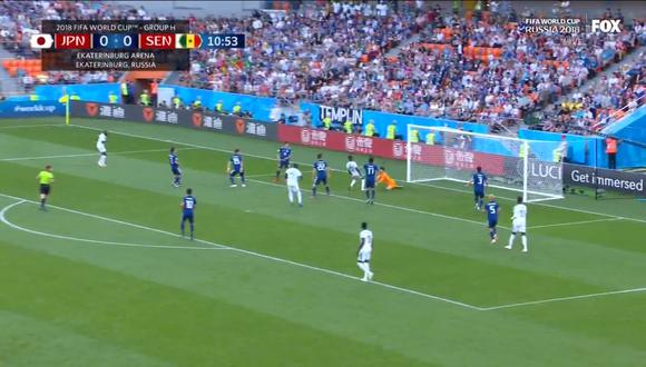 La selección de Senegal abrió el marcador frente Japón a partir de un gol de Sadio Mané por Rusia 2018. El atacante del Liverpool aprovechó un error en defensa para poner arriba a los suyos (Autor: FIFA / Fuente: FOX / Foto: captura de pantalla)