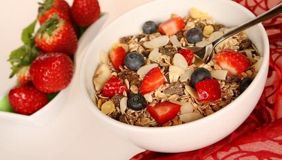 El desayuno es la comida más importante del día, señalan los nutricionistas.