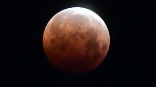 Eclipse lunar y superluna: así se vio el raro fenómeno astronómico