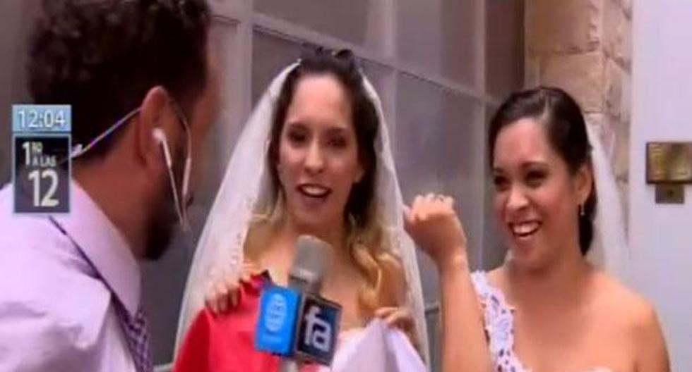 Dos novias llegaron hasta el hotel de la concentración de la Selección Peruana. (Video: Canal N)